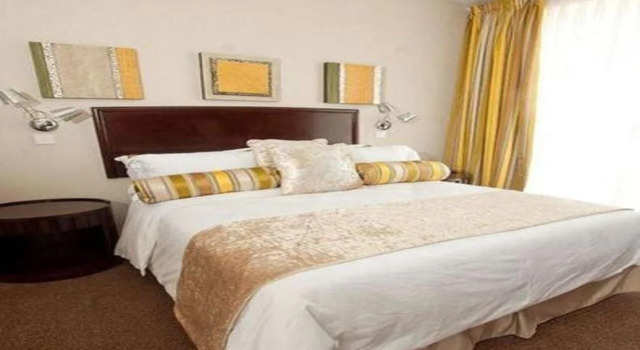 Tlotlo Hotel and Conference Center, Rezerwuj Hotel Gaborone Botswana