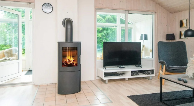 6 Person Holiday Home in Hemmet