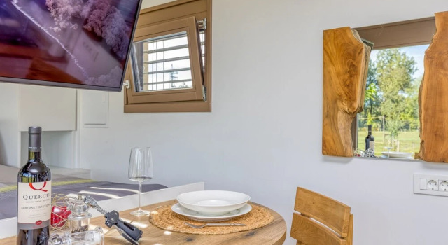 Люкс Riverside Suite Jure Private Beach