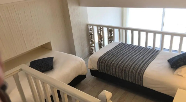 Четырёхместный номер Standard Дуплекс рядом с пляжем Golf Hôtel