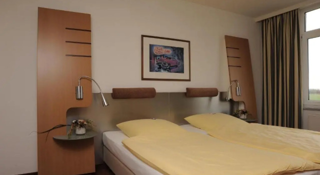 Двухместный номер Standard Hotel Motorsport Arena