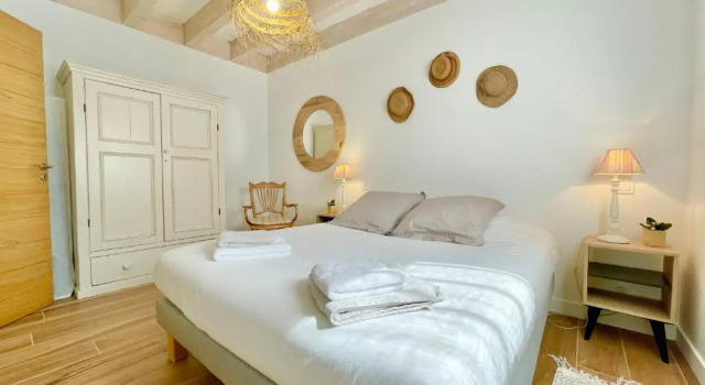 300 m Plage et Centre Ville - Parking Privatif et Gratuit sur Place - Terrasse Bois, Rezerwuj Apartament Larmor-Plage 