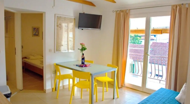Апартаменты с балконом Apartments Cala