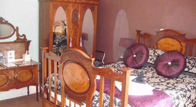 Номер Deluxe Grimscote Manor Hotel