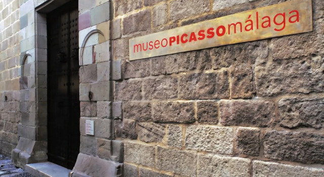Iloftmalaga San José, Забронировать Апартаменты/квартира Малага - центр Малага, рядом с Музей Кармен Тиссен