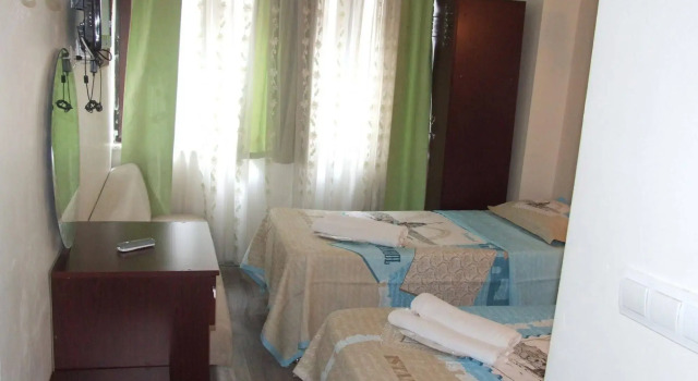 Artemis Old City Hotel, Забронировать Отель Фатих Стамбул, рядом с Библиотека Стамбульского университета