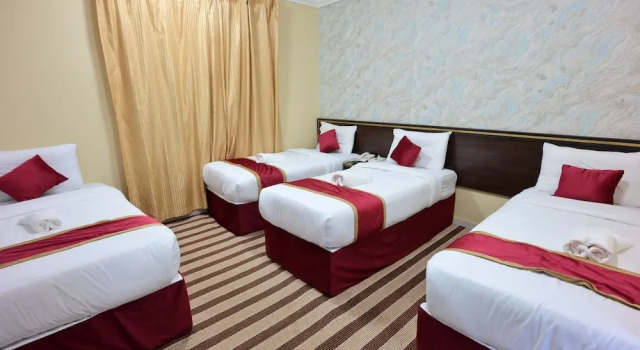 Четырёхместный номер Standard Wifaq Alnuzhah Hotel