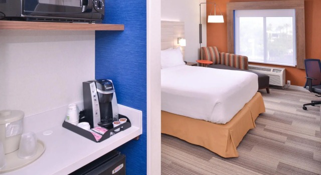 Двухместный номер Standard Holiday Inn Express Hotel & Suites San Diego Otay Mesa by IHG