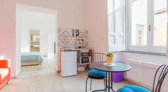 Полулюкс Deluxe In...Napoli B&B