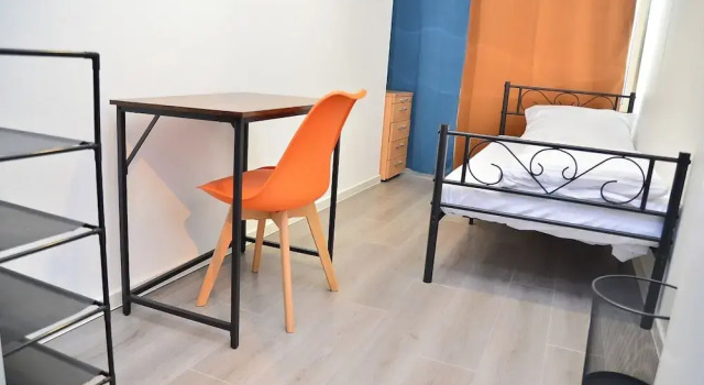 Xenon Hostels Ug