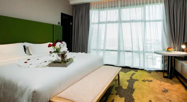 Полулюкс King Park Hotel Kota Kinabalu