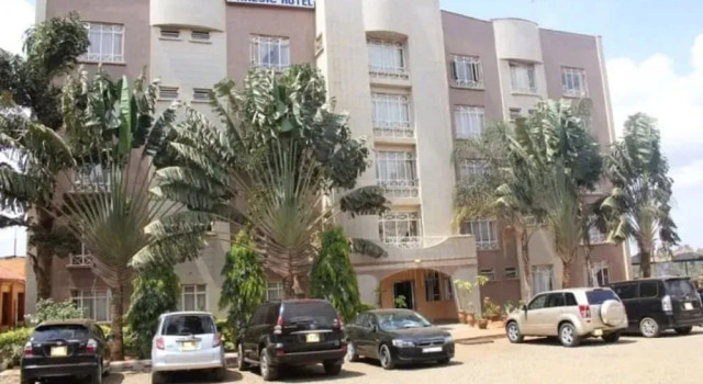 Panesis Hotel
