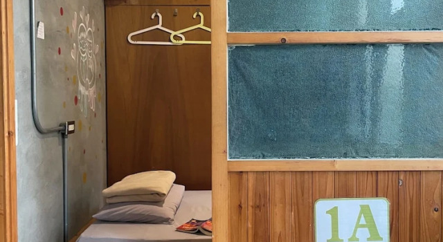 Одноместный номер Standard с балконом Fuqi Hostel - Heping