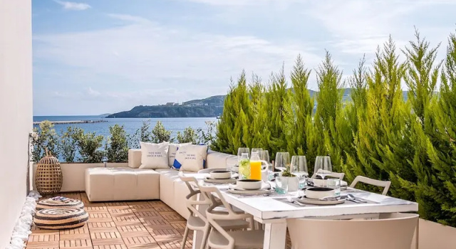 Номер Standard с видом на море Shapes Luxury Suites