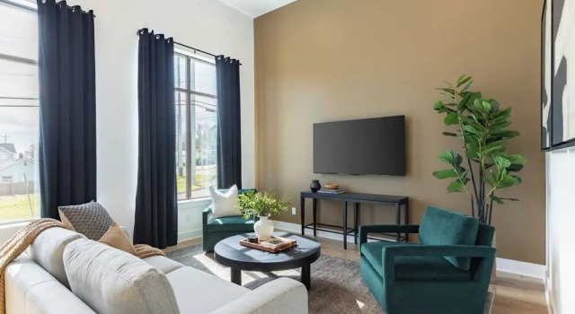 Коттедж New Build Sleeps 12, 2 Condos, Modern Design Near Downtown Nashville