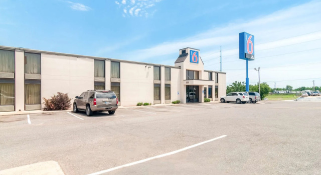 Motel 6 Oklahoma City, OK - South, จอง โมเทล โอคลาโฮมาซิตี้ โอคลาโฮมา