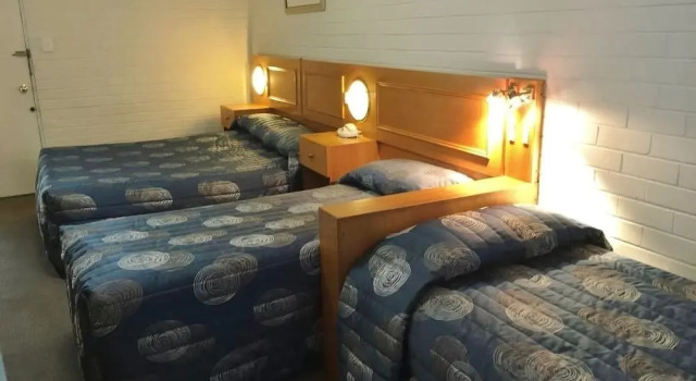 Четырёхместный семейный номер Standard Goulburn Motor Inn