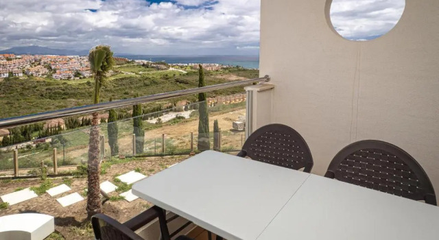 Small Oasis 2371 Sea view, Забронировать Отель Отели Манилва с бассейном, Бассейн
