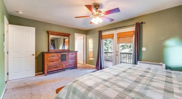 Private Beach On-site! Soda Springs Cabin, Book Feriehus Soda Springs Californien