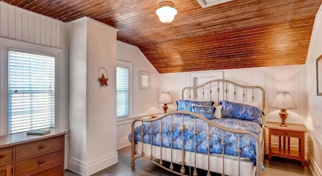 Captain Charlie s 1 3 Bedroom Holiday Home By Bald Head Island, Забронировать Дом для отпуска Болд-Хед-Айленд Северная Каролина