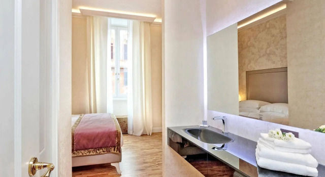 BQ House COLOSSEUM Luxury Rooms, Забронировать Отель Отели Рима с завтраком, рядом с Больница Сан-Джованни, Завтраки