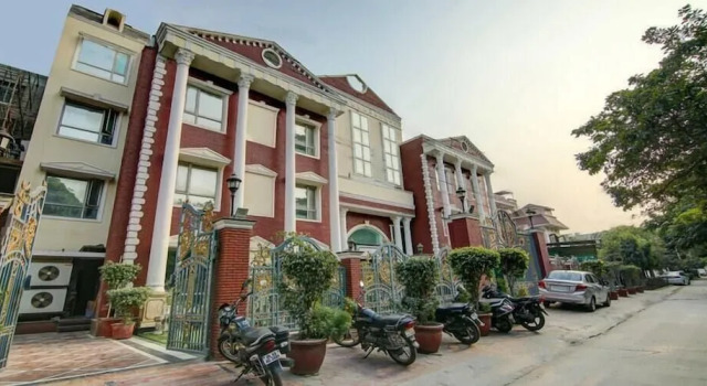 Liveinn Style, Забронировать Отель Гургаон Gurgaon Region, рядом с Apollo Tyres Ltd