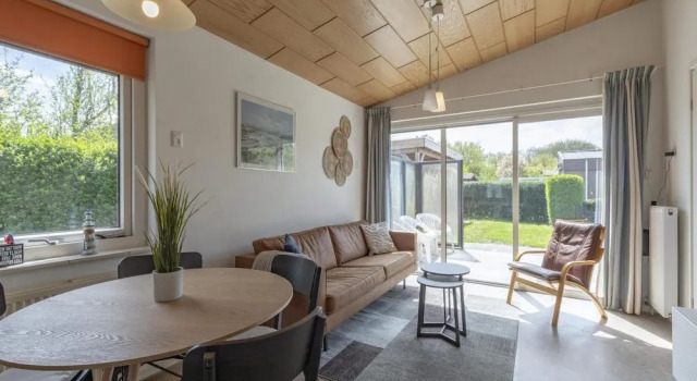 Бунгало Deluxe Modern Bungalow Close to the Beach