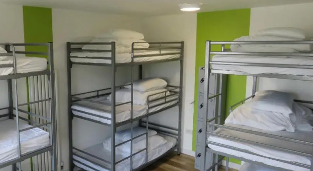 Кровать в общем номере (женский номер) Donegal Wild Atlantic Hostel