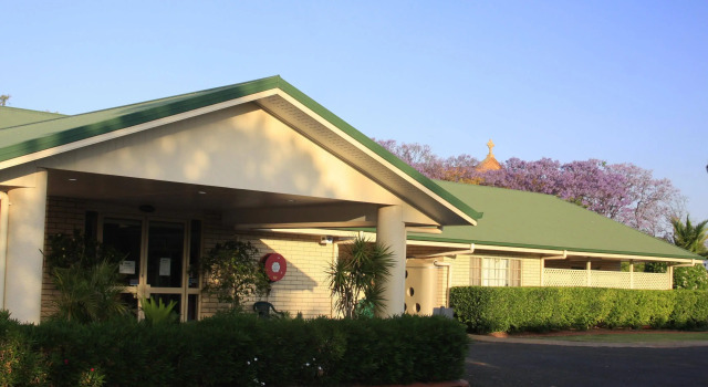 Riverland Motor Inn & River's Restaurant, Varaa Hotelli Saint George Queensland
