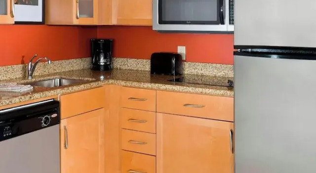 Люкс Residence Inn Canton
