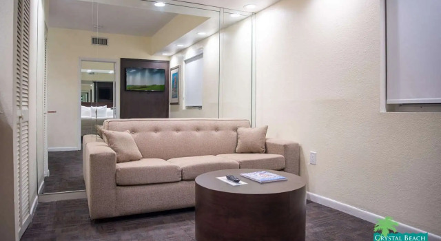 Crystal Beach Suites Miami Oceanfront Hotel, Забронировать Отель Отели Miami Metropolitan Area 3 звезды, 3*
