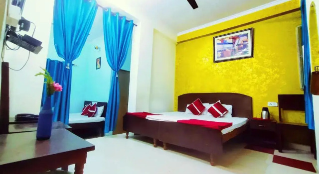 Семейный номер Standard Satkar Hotel