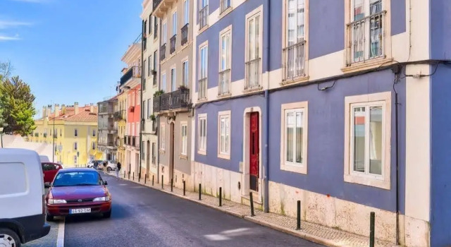 Lisbon Centre Apartment with Private Pool