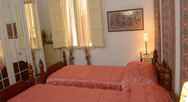 Palazzetto dei Nobili Apartment, Забронировать Апартаменты/квартира Отели Флоренции с парковкой, рядом с Базилика Санта-Кроче, Парковка