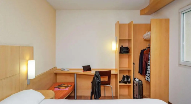 Двухместный номер Standard ibis Longwy Mexy
