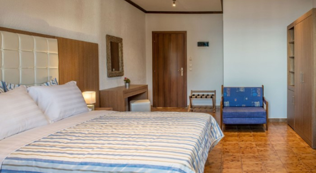 Полулюкс Georgalas Sun Beach Villa