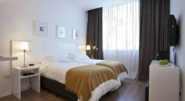HABITAE SENIOR SUITES ex Rental Suites Pilar, Reserva ahora Hotel Hoteles en Pilar con piscina, Piscina