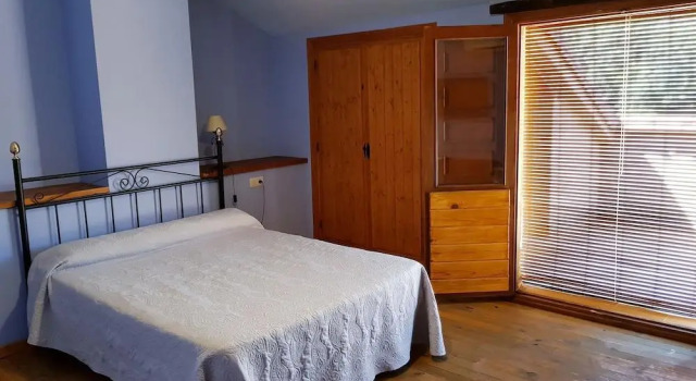 Casa Rural Colmenarejo, Забронировать Отель Отели La Vera с парковкой, Парковка