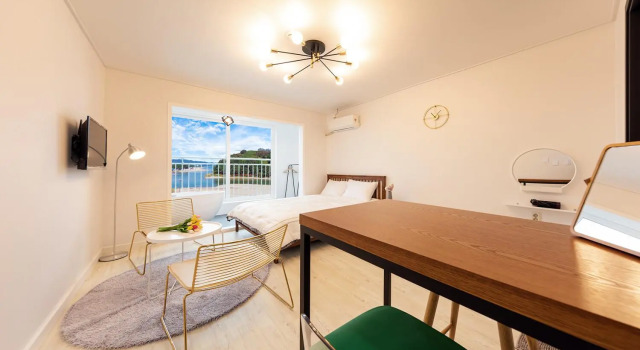Samcheok Kongaenppi Pension, Prenota Hotel Geundeok-myeon Gangwon-Do
