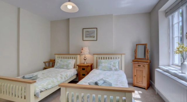 House Mariners San Giovanni D'Asso, Забронировать Отель Линтон Exmoor