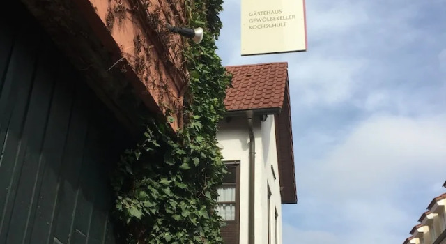 Alter Winzerhof Weisenheim am Berg e.K.