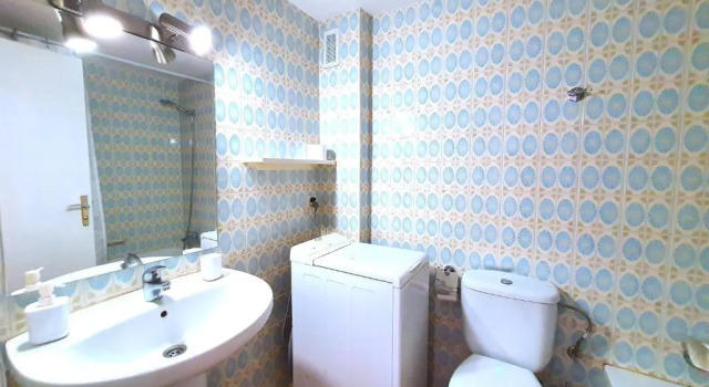 Апартаменты Arenas Negras 17, alojamiento con piscina y vistas a la Playa
