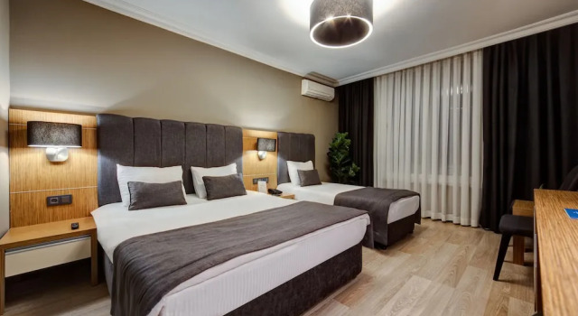 Трёхместный номер Standard с балконом Sahil Martı Hotel