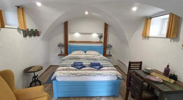 Студия Apartments Skok