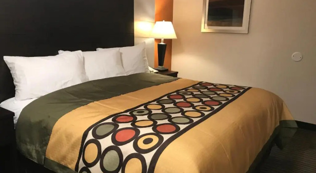 Люкс Bay Hill Inns & Suites