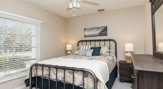 101 Peckham Street SE Home, Забронировать Дом для отпуска Порт-Шарлотт Southwest Florida, рядом с Пляж Порт-Шарлотт
