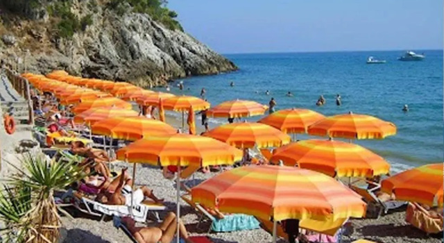 Коттедж Villino Cetarola Terrazza Panoramica Vista Mare con Parcheggio