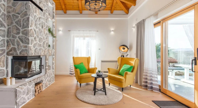 Amazing Home in Krk With Sauna, Wifi and 4 Bedrooms, Prenota Hotel Hotel a Isole Quarnerine con parcheggio, Parcheggio
