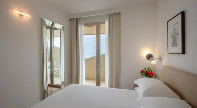 Двухместный номер Deluxe с частичным видом на море Excelsior Hotel, SPA & Lido - Preferred Hotels & Resorts