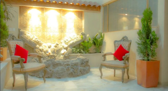 Aparta Suite Casa Regis
